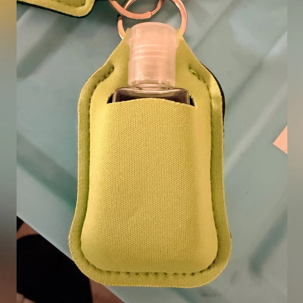 Green‎ Friday Kahlo Keychain Accessory Set